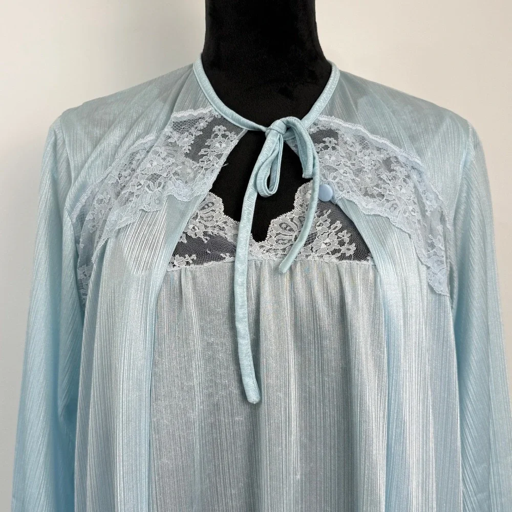 Vintage Nylon Peignoir Set Nightgown Robe Womens Medium Blue Lace Trim Ethereal